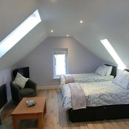 Bed & Breakfast The Hollies On The